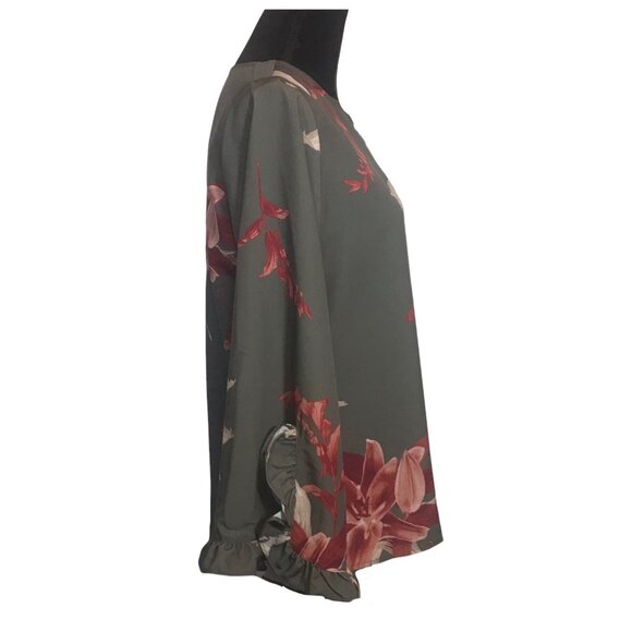 DG2 Floral Keyhole Ruffle Sleeve Blouse in Moss - Size S - NWT - Picture 2 of 6